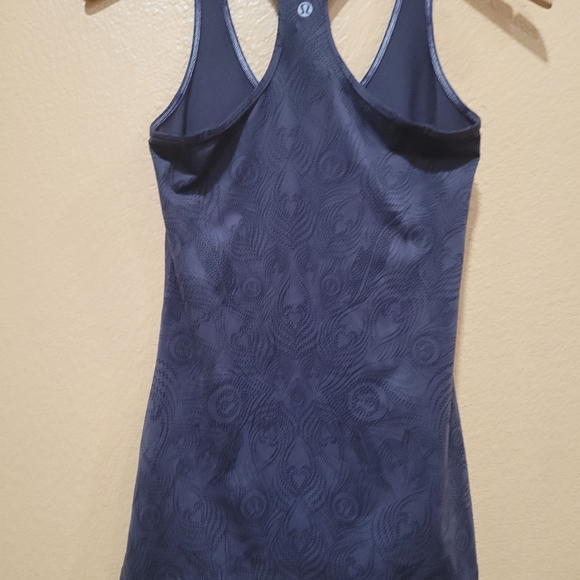 Lululemon 6 tak top - Picture 4 of 10